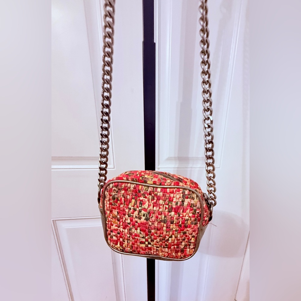 The Sak‎ Multicolor Woven Crossbody Camera Style Bag
